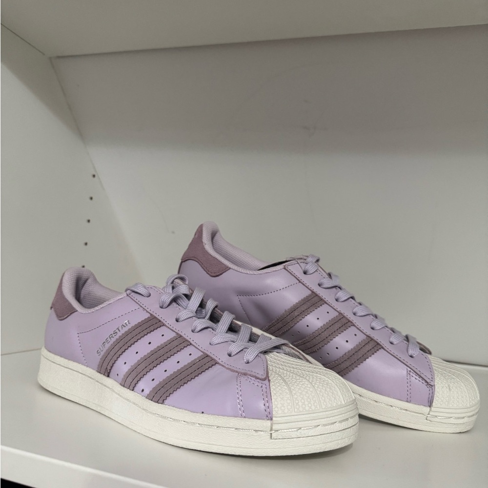 Adidas Superstar Lilac snd Silver Sneakers. NWT - Picture 5 of 7